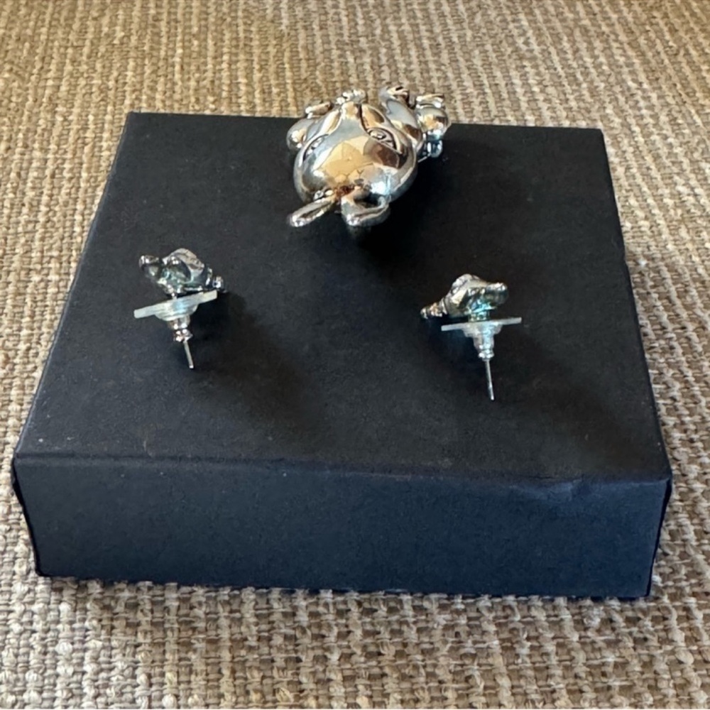 Vintage Marie Jennifer Easter Bunny Brooch and Earrings Set - Picture 4 of 8